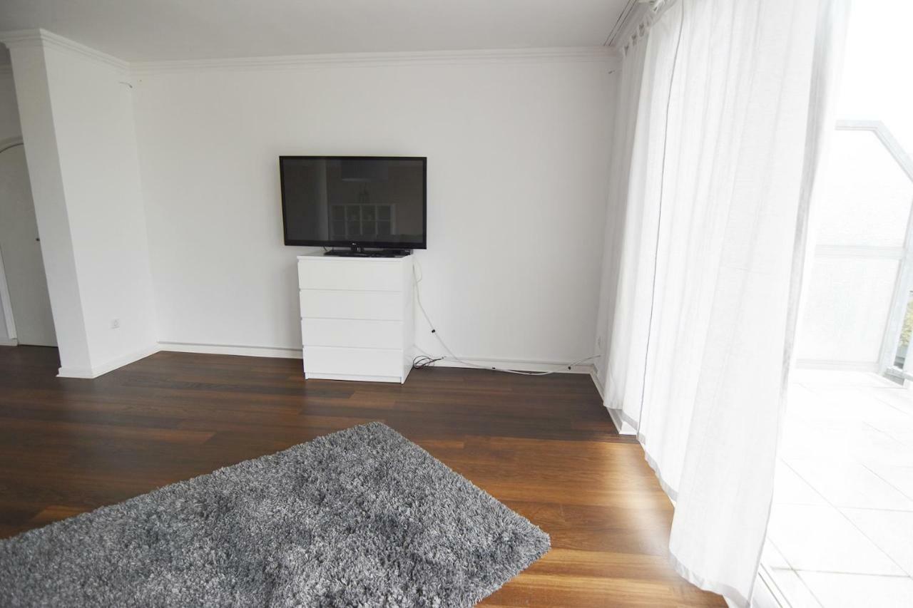 Penthouse Apartment mit Rundumterrasse Köln Eksteriør billede