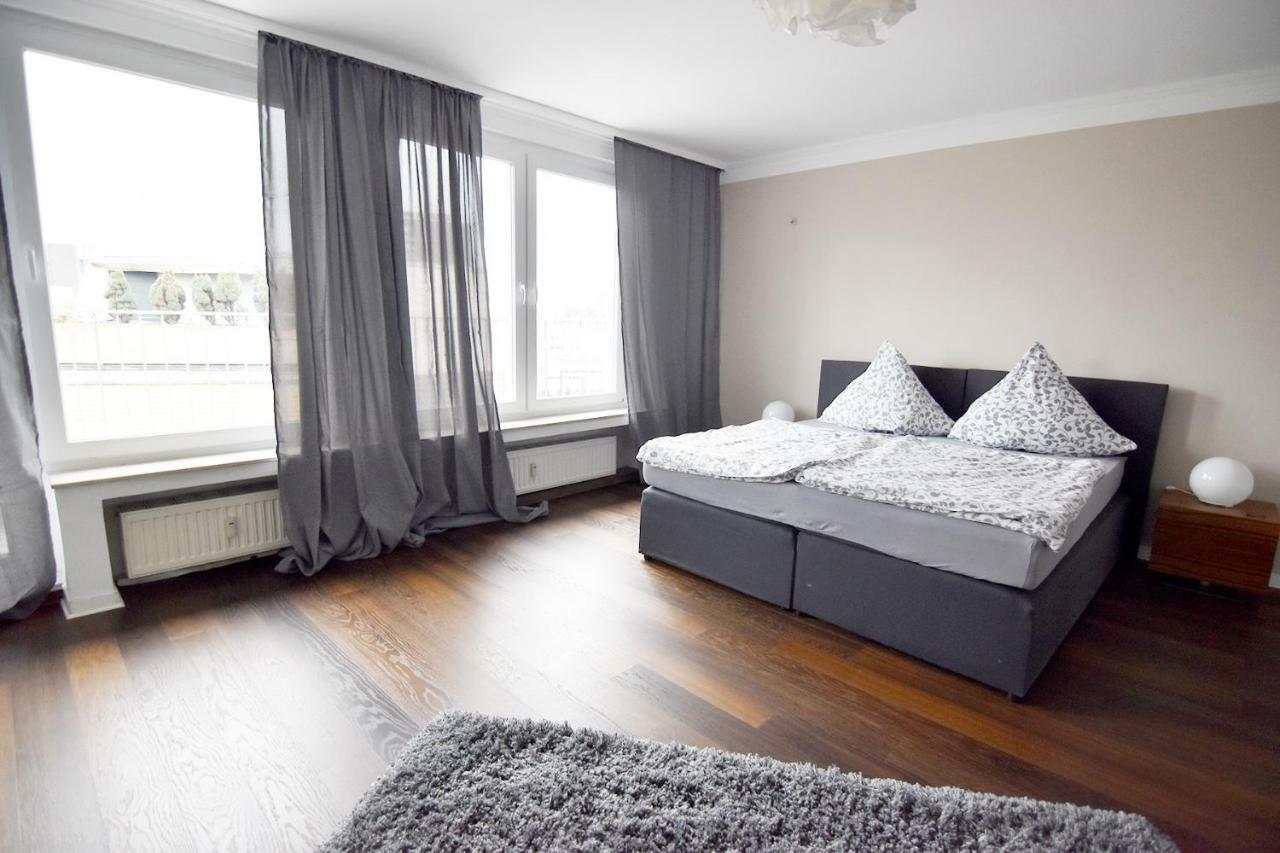 Penthouse Apartment mit Rundumterrasse Köln Eksteriør billede